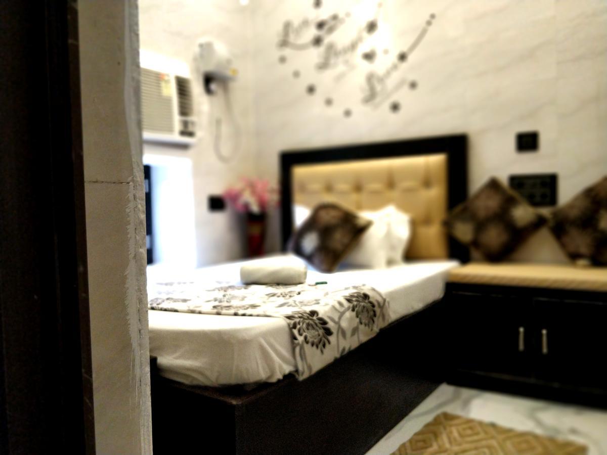 City Hotel Allāhābād Junction Buitenkant foto