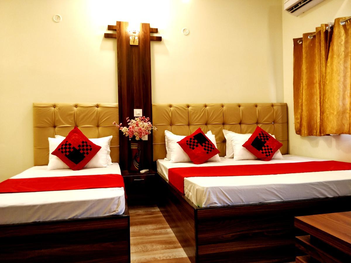 City Hotel Allāhābād Junction Buitenkant foto