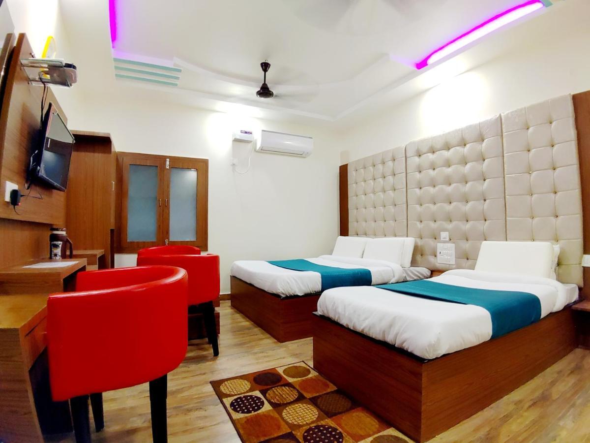 City Hotel Allāhābād Junction Buitenkant foto